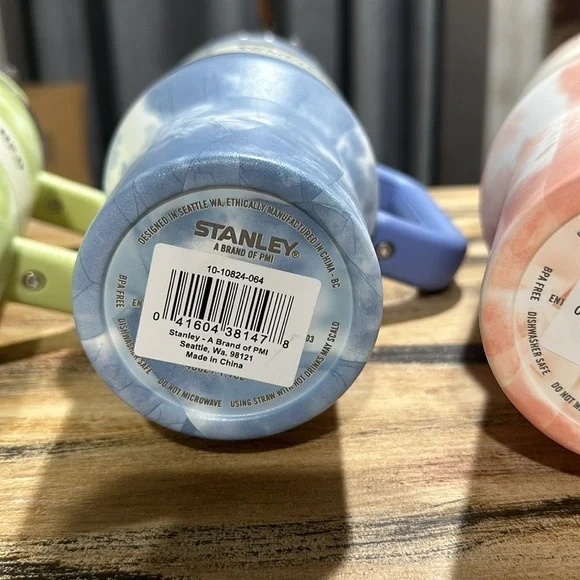 4 STANLEY TUMBLERS - Picture 5 of 7